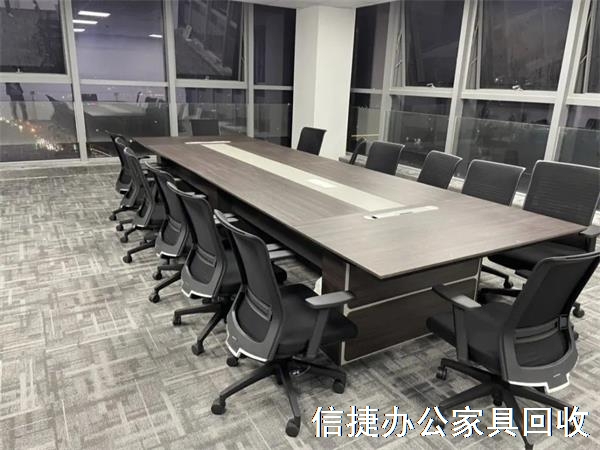 北京办公椅回收，高价办公家具回收